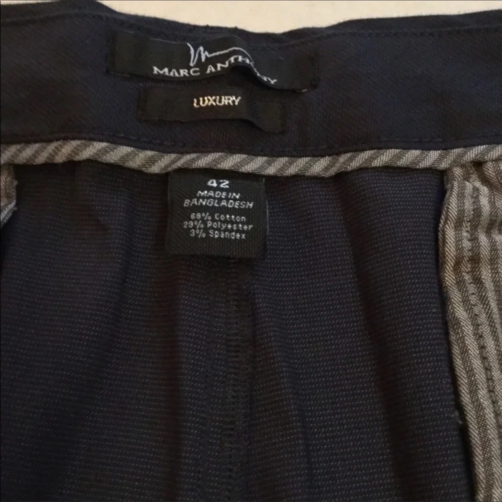 Marc Anthony Navy Luxury Textured Twill Slim Fit Shorts 42 NWT